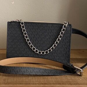 Michael Kors belt pouch